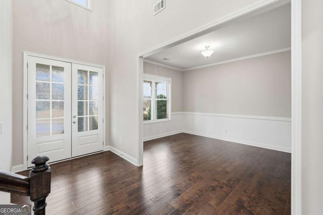 512 Edgewater Drive, Canton, GA 30115