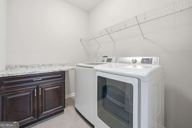 512 Edgewater Drive, Canton, GA 30115