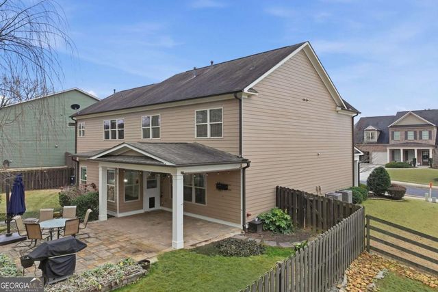 512 Edgewater Drive, Canton, GA 30115