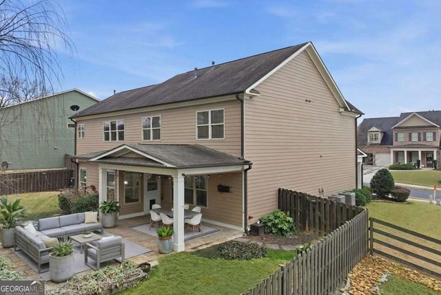 512 Edgewater Drive, Canton, GA 30115