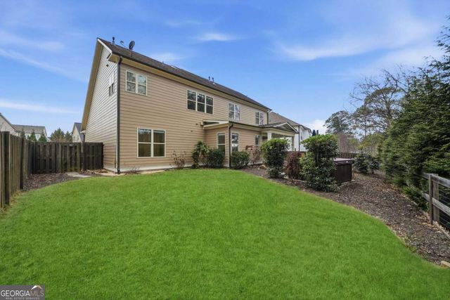 512 Edgewater Drive, Canton, GA 30115