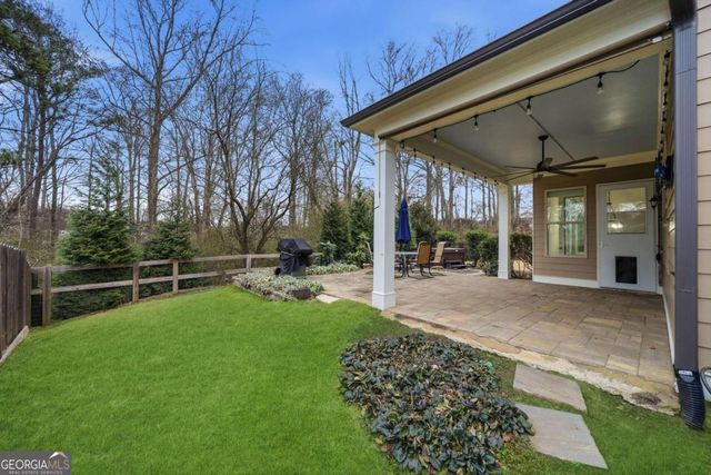 512 Edgewater Drive, Canton, GA 30115