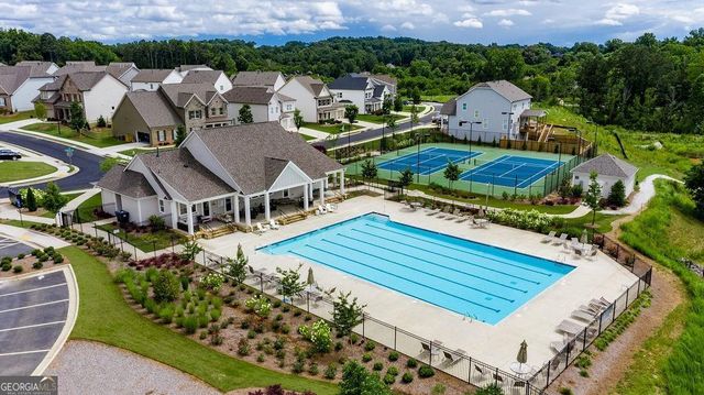 512 Edgewater Drive, Canton, GA 30115