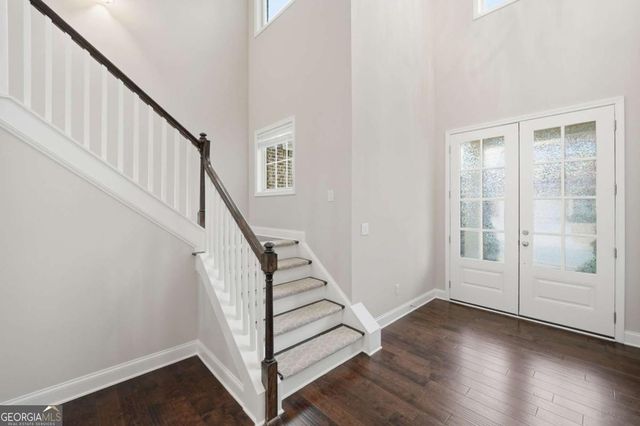 512 Edgewater Drive, Canton, GA 30115