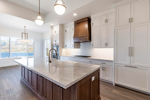 11663 N Deepwater Drive, Hideout, UT 84036