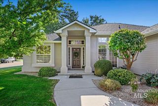 2662 N Tangent Ave, Meridian, ID 83646