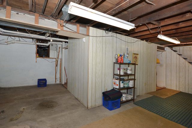 5007 Fordham Avenue, Kalamazoo, MI 49048