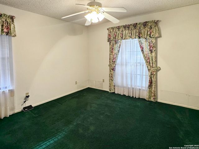 14219 Chadbourne, San Antonio, TX 78232