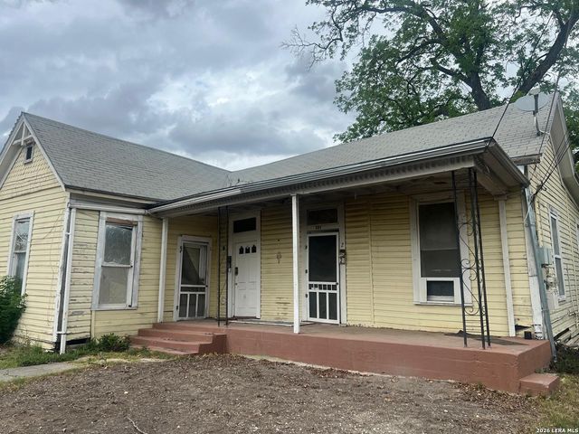 221 Leigh, San Antonio, TX 78210