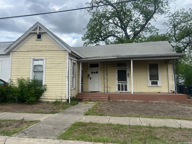 221 Leigh, San Antonio, TX 78210