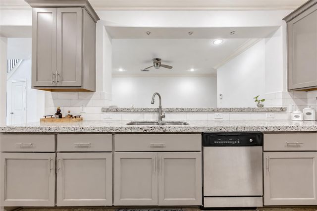13605 Teal Bluff Lane, Houston, TX 77077