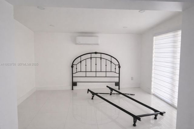 5250 SW 115th Ave, Miami, FL 33165