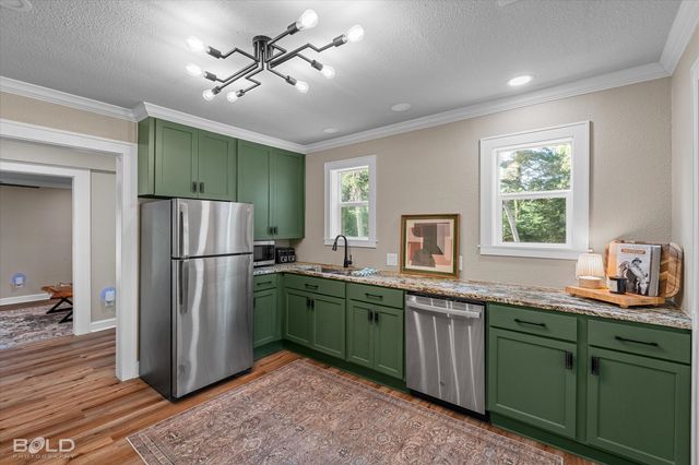 600 Horseshoe Bend Road, Doyline, LA 71023