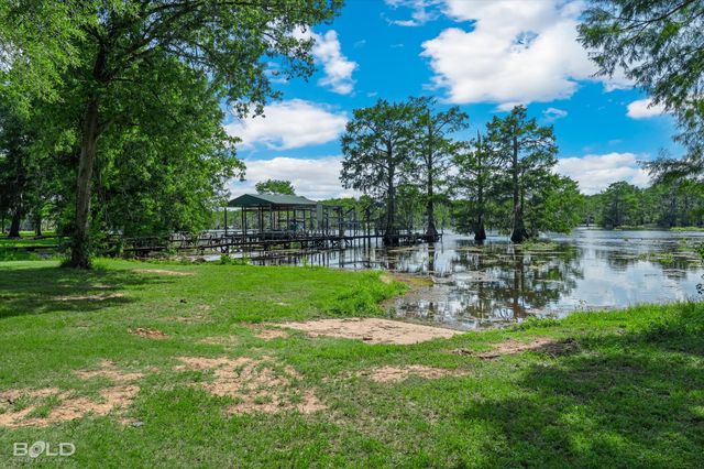 600 Horseshoe Bend Road, Doyline, LA 71023