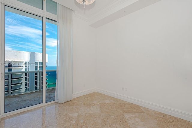 15901 Collins Avenue 4302, Sunny Isles Beach, FL 33160