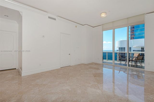 15901 Collins Avenue 4302, Sunny Isles Beach, FL 33160