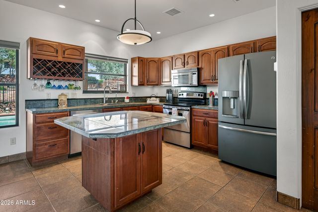 4310 E CAYUGA Lane, Rimrock, AZ 86335