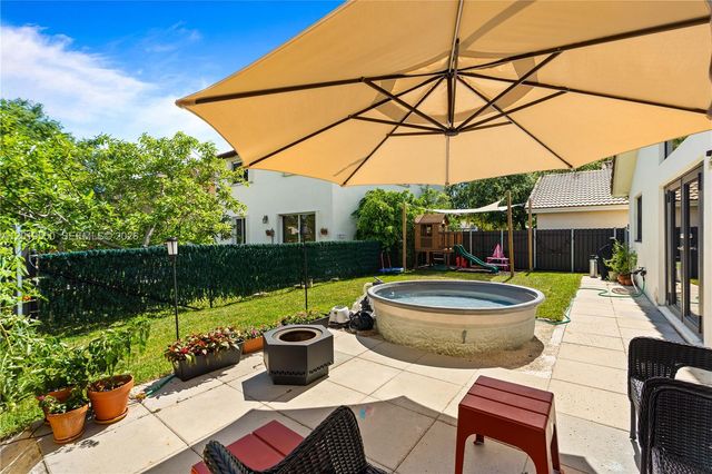 9256 SW 209th Ter, Cutler Bay, FL 33189