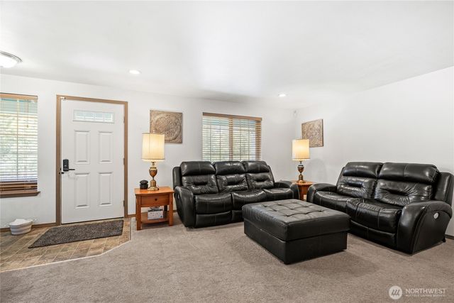 169 Ocean Boulevard, Ocean Shores, WA 98569