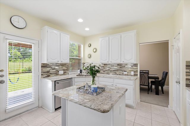 517 Waterview Drive, Coppell, TX 75019
