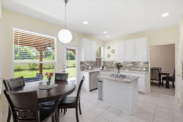 517 Waterview Drive, Coppell, TX 75019