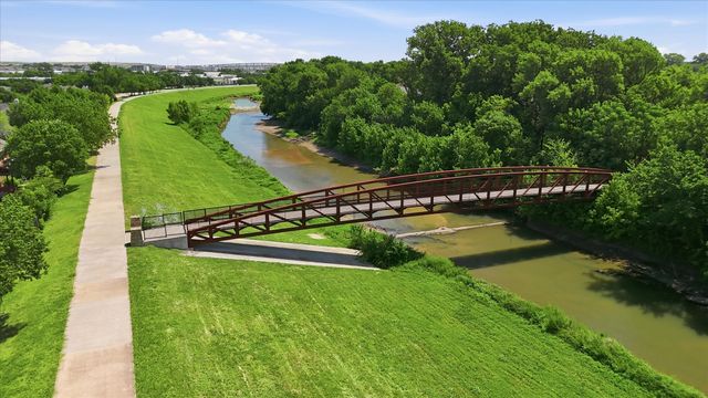 517 Waterview Drive, Coppell, TX 75019