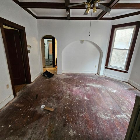 3834 W Monroe Street, Chicago, IL 60624