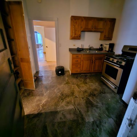 3834 W Monroe Street, Chicago, IL 60624