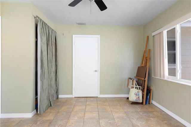 6401 26TH WAY N, St Petersburg, FL 33702