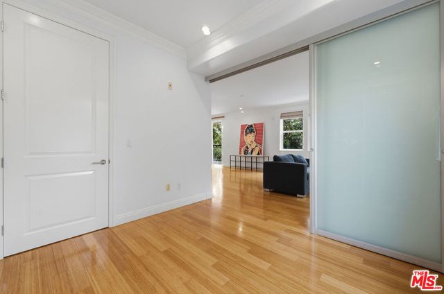 8121 Norton Avenue 201, Los Angeles, CA 90046