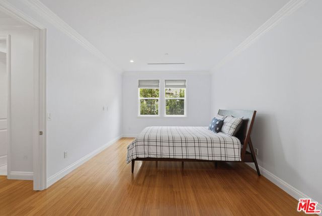 8121 Norton Avenue 201, Los Angeles, CA 90046