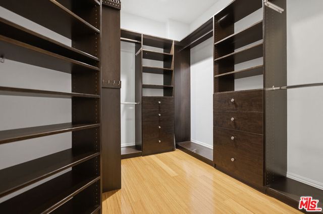 8121 Norton Avenue 201, Los Angeles, CA 90046