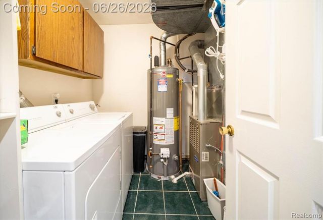 5060 Harbor Oak Drive 49, Waterford, MI 48329
