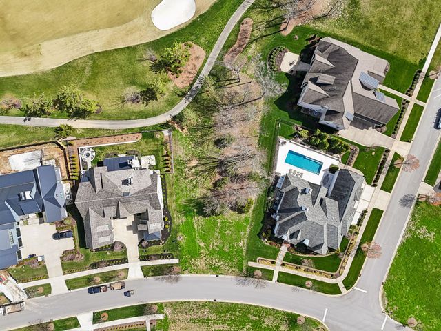 7305 Harlow Dr, College Grove, TN 37046