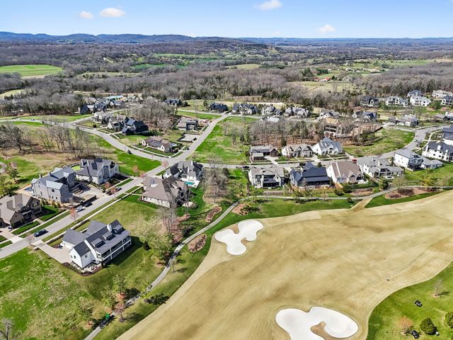 7305 Harlow Dr, College Grove, TN 37046