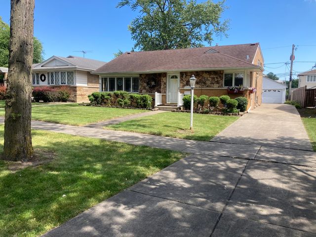 8719 N Oriole Avenue, Niles, IL 60714