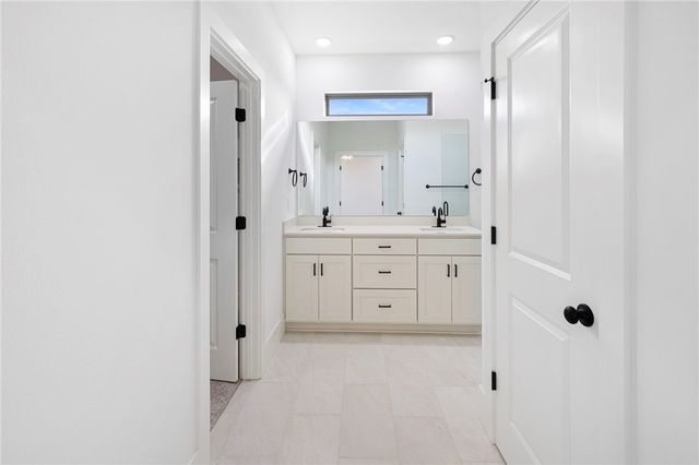 4602 SW Juneberry Street, Bentonville, AR 72713