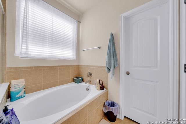 10222 shawnee, Converse, TX 78109