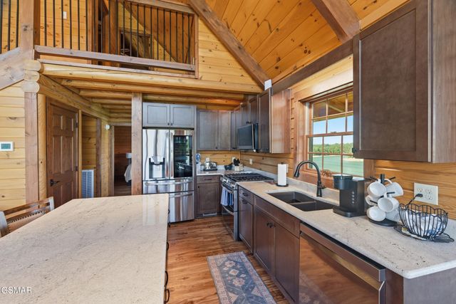 375 Perry Branch Way, Sevierville, TN 37876