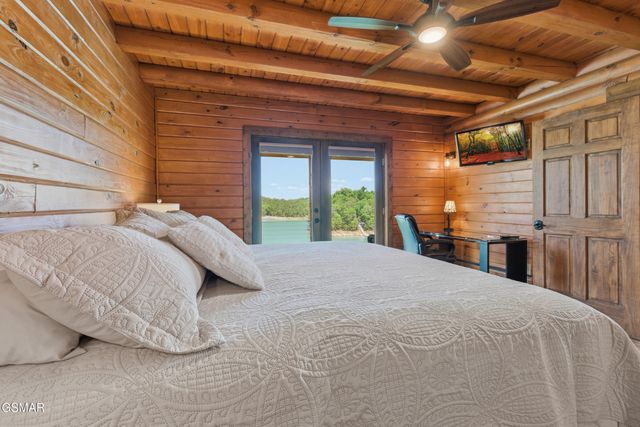 375 Perry Branch Way, Sevierville, TN 37876
