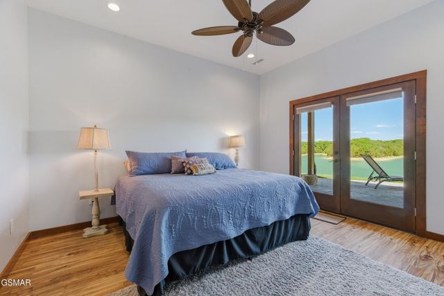 375 Perry Branch Way, Sevierville, TN 37876