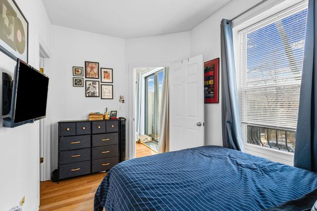 7341 N Honore Street, Chicago, IL 60626
