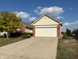 1271 Magnolia Drive, Greenfield, IN 46140