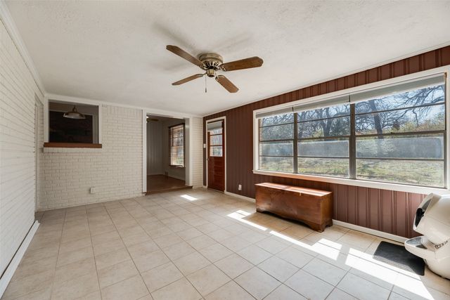 1610 Laurelwood Drive, Denton, TX 76209