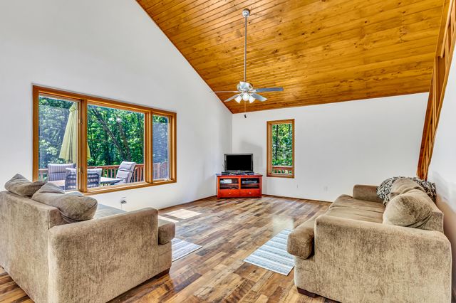 1875 Holton Whitehall Road, Whitehall, MI 49461