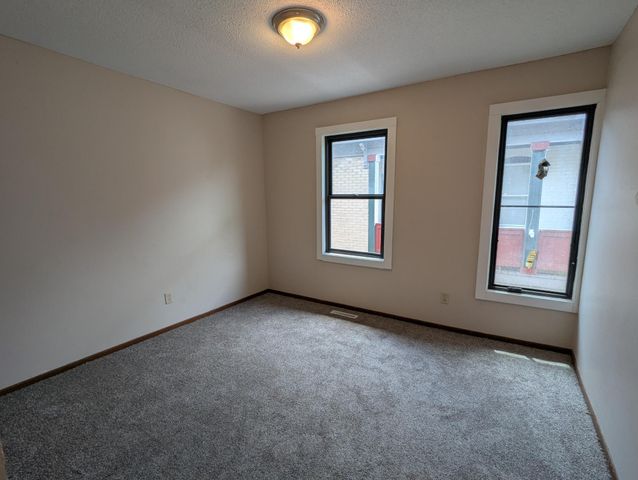 2106 Elliot Avenue, Minneapolis, MN 55404