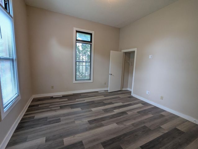 2106 Elliot Avenue, Minneapolis, MN 55404