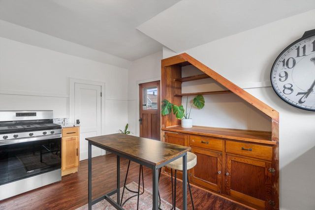3260 Dayfield AVENUE, Milwaukee, WI 53207