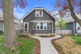 3260 Dayfield AVENUE, Milwaukee, WI 53207
