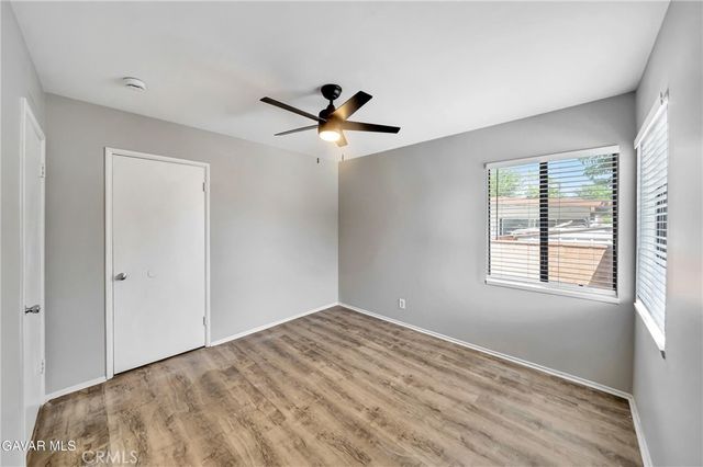 1160 W Avenue J5, Lancaster, CA 93534